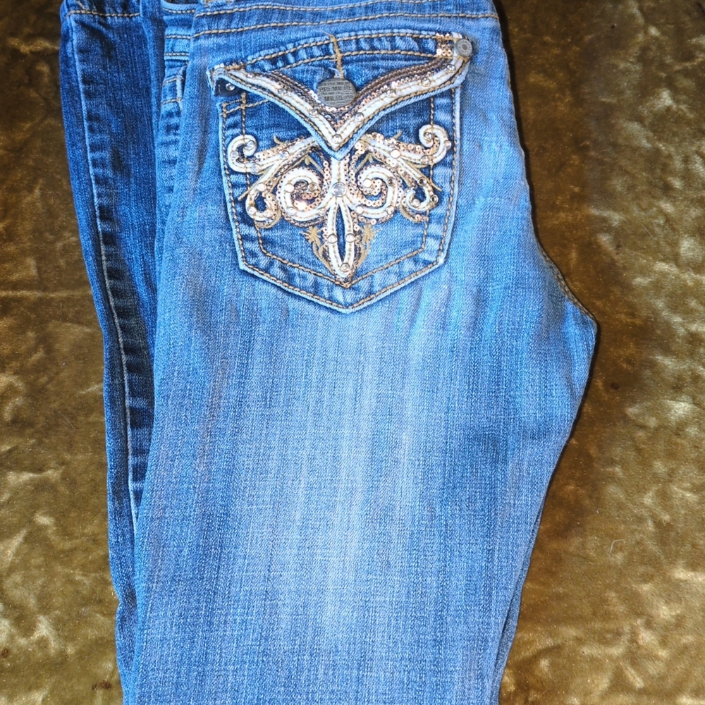 Women's Blue Jeans with Embroidered Pocket